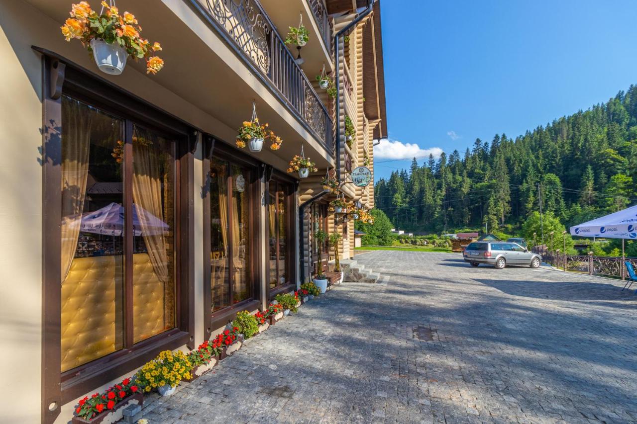 Guest House Turda Bukovel Exterior foto
